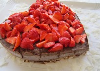 tort de capsuni si ciocolata sportychoco