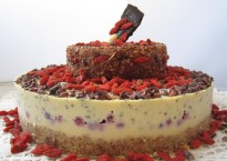 tort etajat delicios Sportychoco