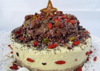 Cheesecake raw vegan de sărbătoare