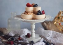 tort etajat raw vegan